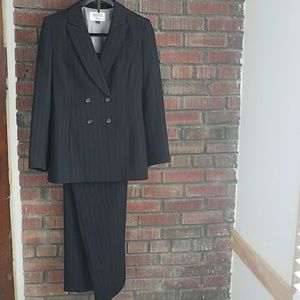 Black with Beige Straps Woman Pants  Suit